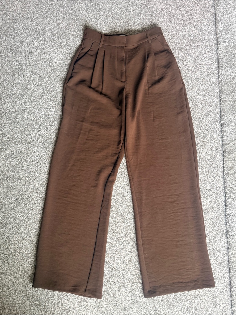 Abercrombie & Fitch High Rise Wide-Leg Tailored Pant
